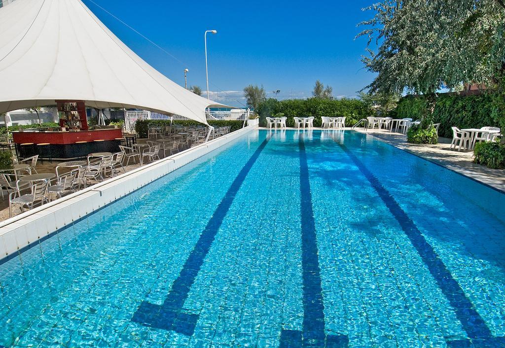 Hotel Mareblu Senigallia Exterior foto